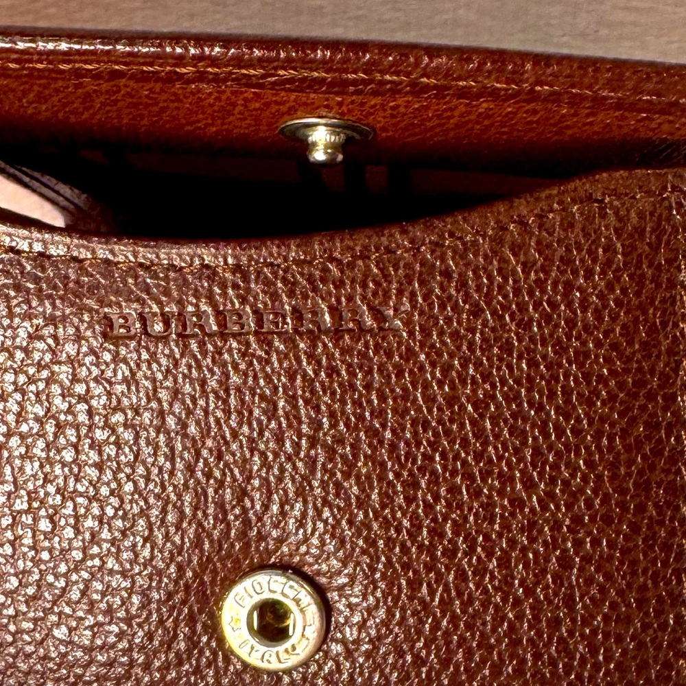 Burberry Coin Pouch | Brown Pebbled Leather | Nova Check Interior 3x3” - Picture 11 of 15